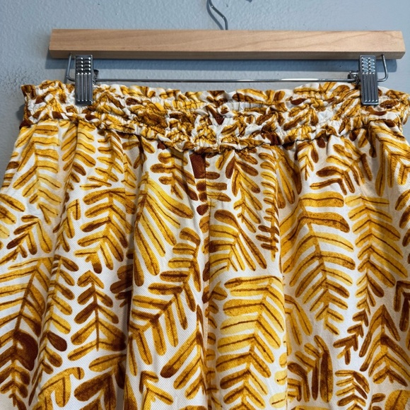 Anthropologie Yellow and Orange Patterned Pants - Picture 4 of 10